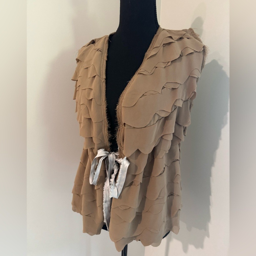dolan women's tan ruffled open front tie‎ waist vest size small